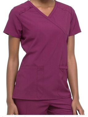 Dickies EDS Essentials Women’s Berry Scrub Top XS